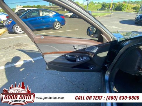 Used 2018 Mercedes-Benz S 560 4MATIC Sedan image 9