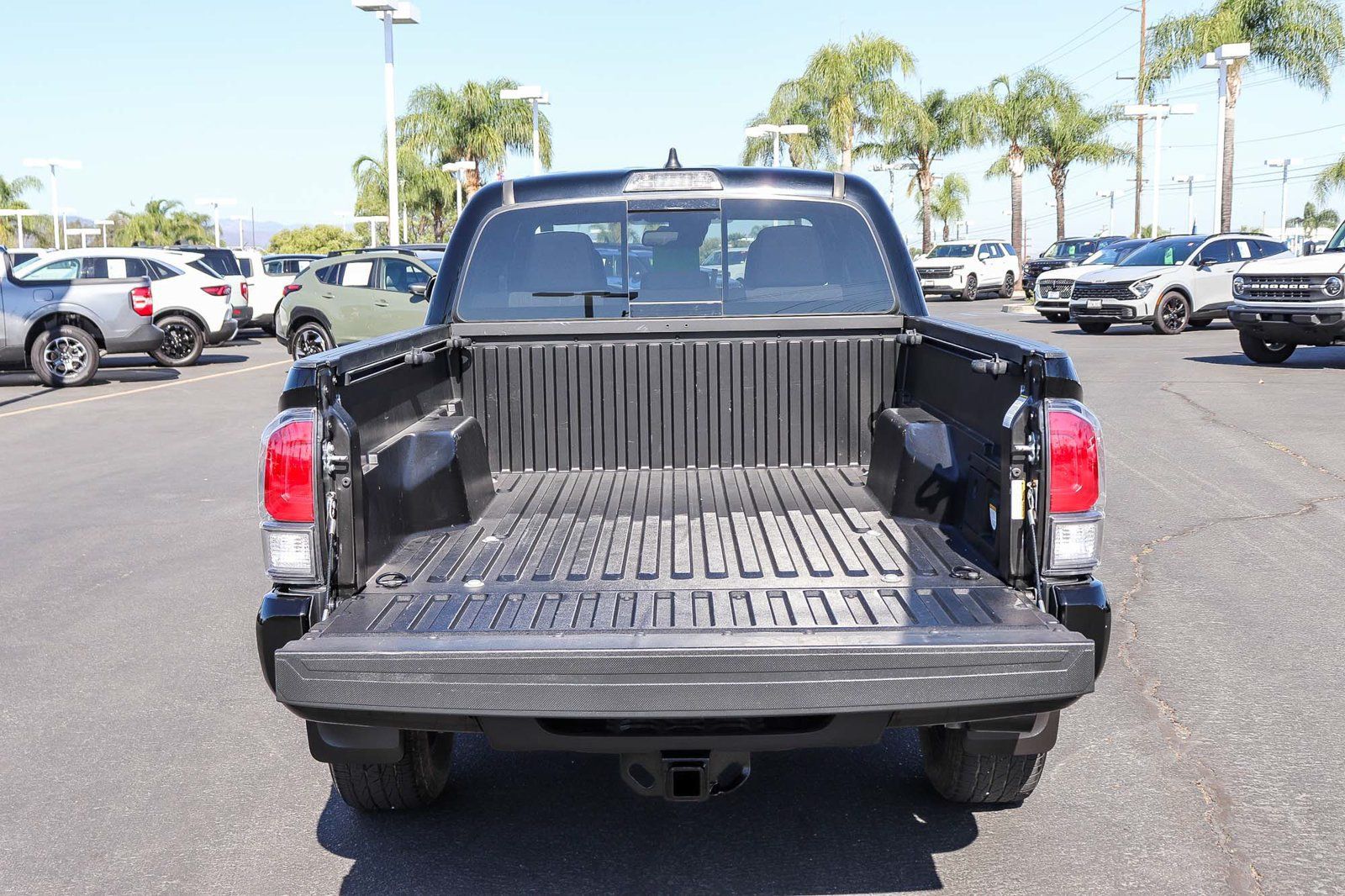 Used 2023 Toyota Tacoma TRD Sport w/ Black Out Package (TMS) AWD/4WD image 27