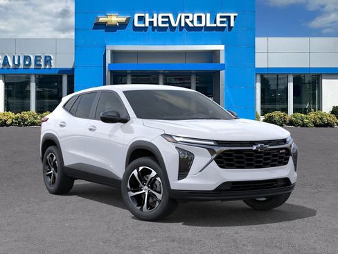 New 2026 Chevrolet Trax RS image 7