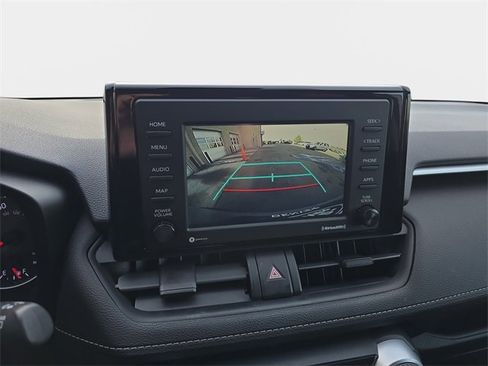 Used 2020 Toyota RAV4 LE image 25