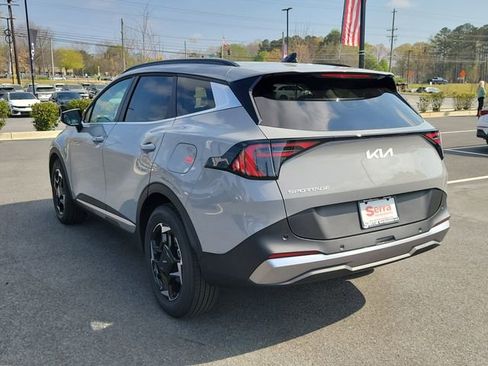 New 2026 Kia Sportage EX image 6