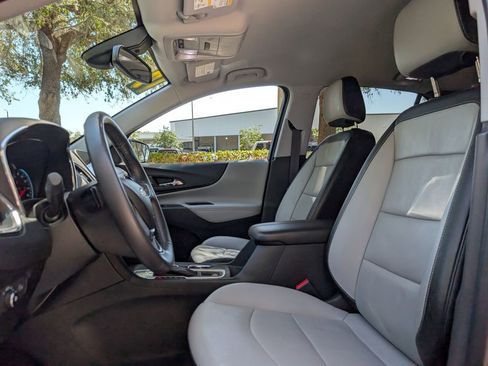 Used 2019 Chevrolet Equinox Premier image 17