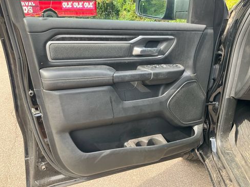 Used 2020 RAM 1500 Big Horn AWD/4WD image 34