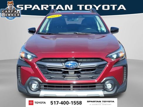 Used 2023 Subaru Outback Limited AWD/4WD image 3