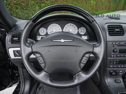 Used 2004 Ford Thunderbird Premium image 25