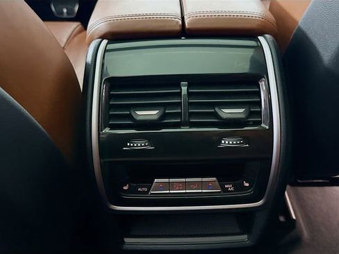 Used 2023 BMW X5 M50i w/ Executive Package image 26