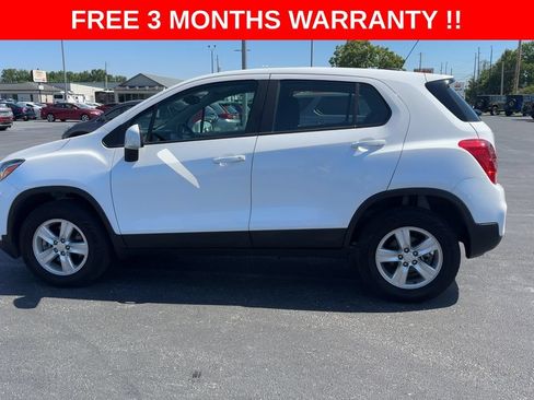 Used 2017 Chevrolet Trax LS AWD/4WD image 5