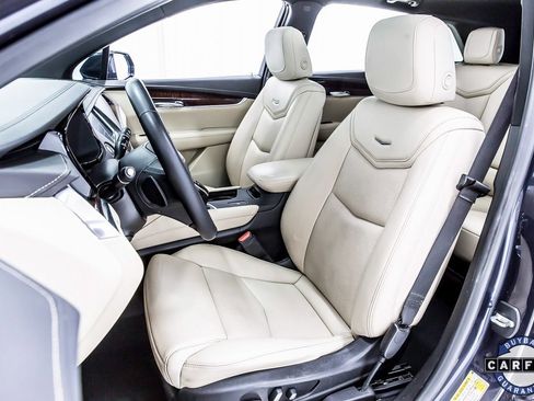 Used 2019 Cadillac XT5 Luxury image 28