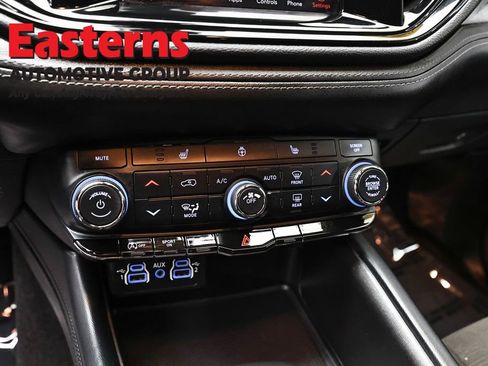 Used 2023 Dodge Durango SXT image 20