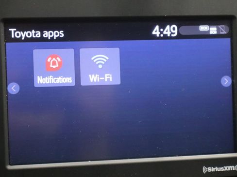 Used 2022 Toyota RAV4 XLE image 36