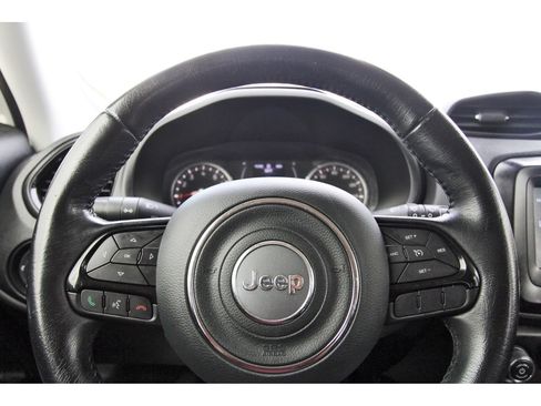 Used 2019 Jeep Renegade Altitude w/ Quick Order Package 2XM AWD/4WD image 17