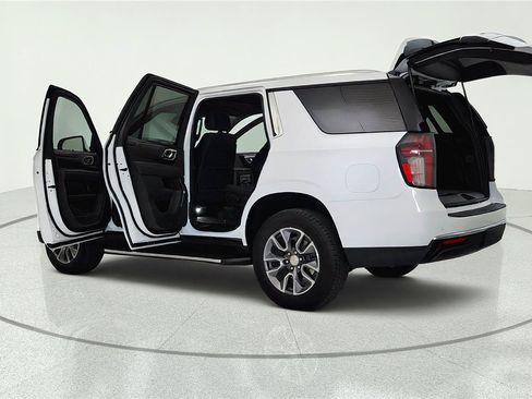 Used 2024 Chevrolet Tahoe LS AWD/4WD image 12