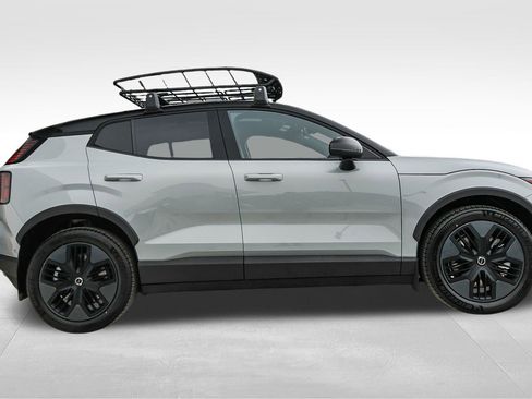 New 2026 Volvo EX30 Cross Country Ultra w/ Protection Package Premier image 4