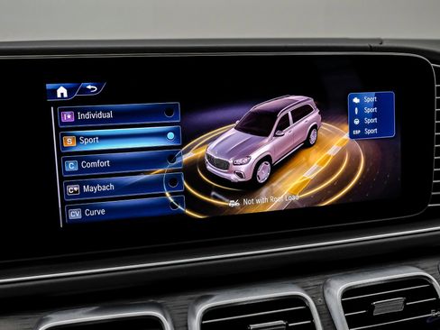 Used 2024 Mercedes-Benz Maybach GLS 600 4MATIC image 83