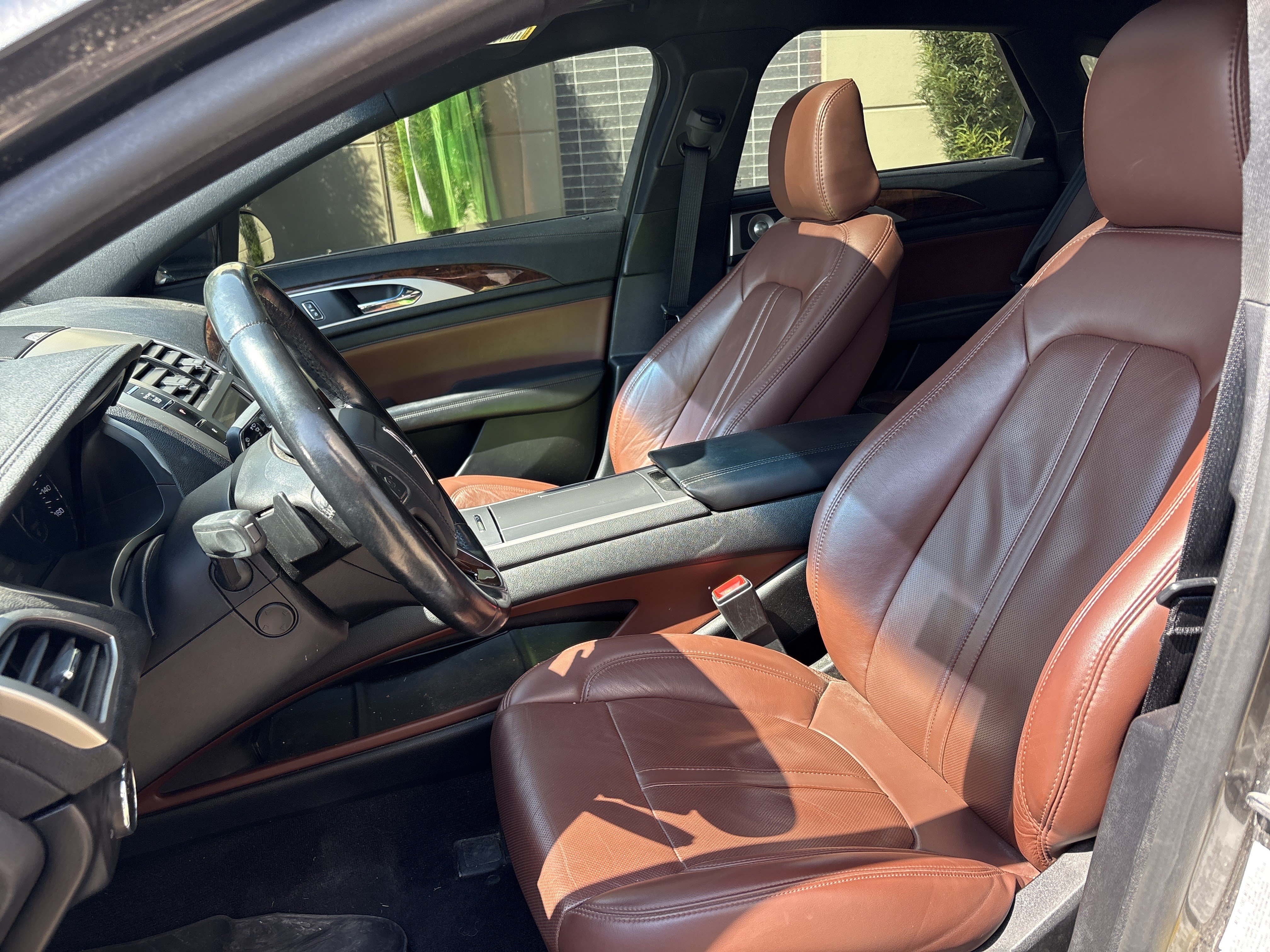 Used 2020 Lincoln MKZ Reserve w/ Luxury Package AWD/4WD image 16
