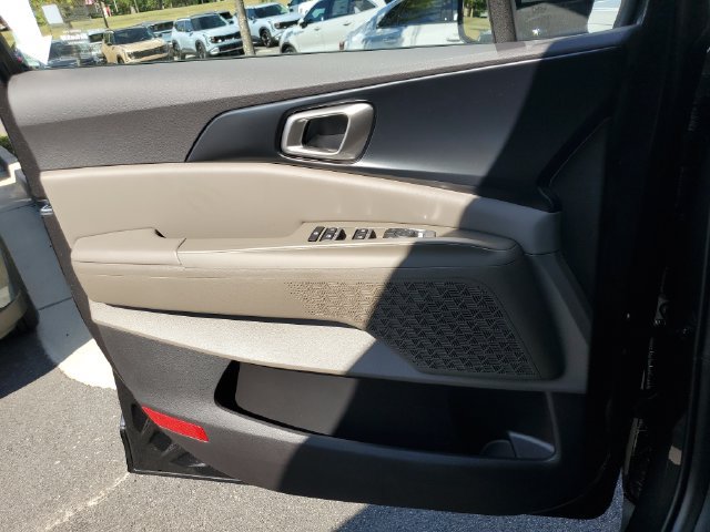 New 2027 Kia Carnival LXS FWD image 25