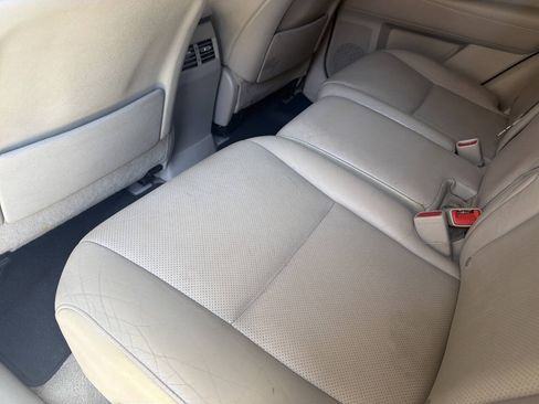 Used 2010 Lexus RX 350 2WD image 23