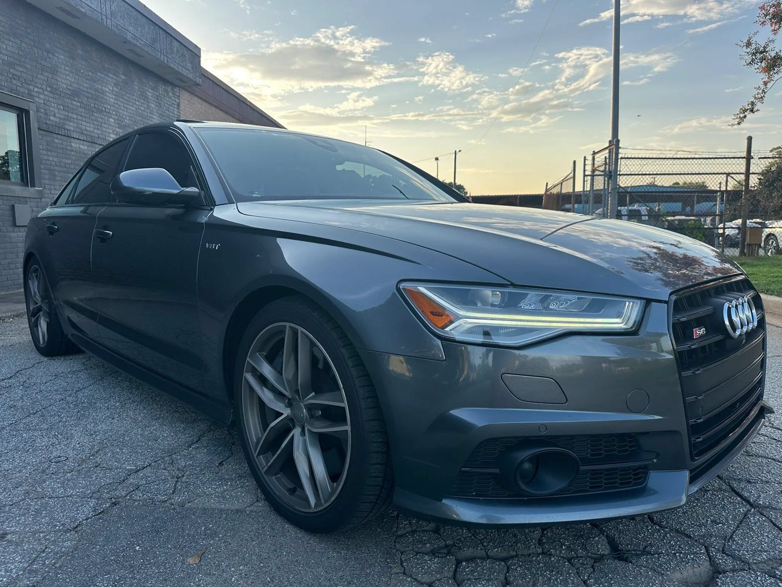 Used 2016 Audi S6 Prestige w/ Prestige Package AWD/4WD image 10