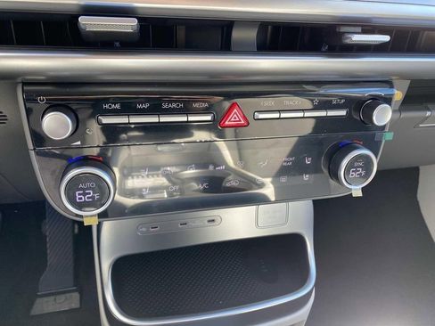 New 2026 Hyundai Ioniq 9 SEL w/ Tow & Go Package AWD/4WD image 18