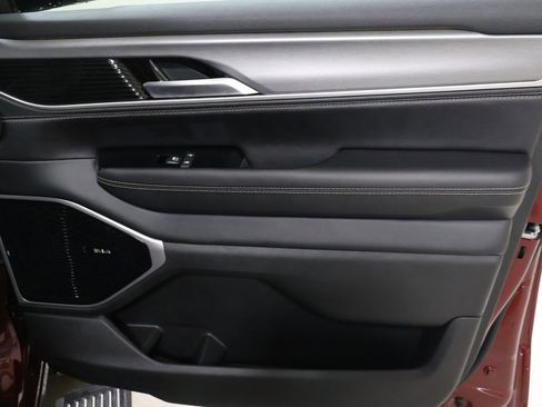 New 2026 Jeep Grand Wagoneer L Limited AWD/4WD image 21