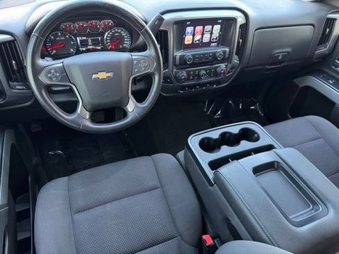 Used 2018 Chevrolet Silverado 1500 LT w/ All Star Edition AWD/4WD image 10