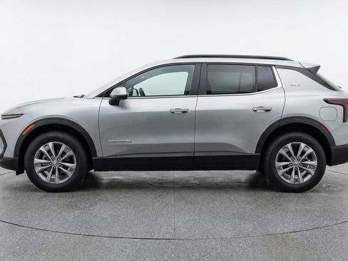 Used 2025 Chevrolet Equinox LT image 5