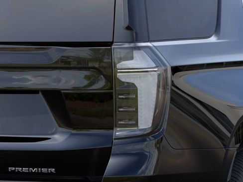 New 2026 Chevrolet Tahoe Premier AWD/4WD image 11