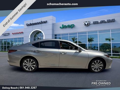 Used 2020 Lexus ES 350 w/ Premium Package FWD image 8