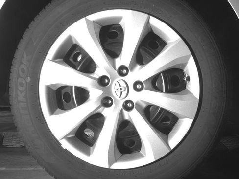 Used 2025 Toyota Corolla LE FWD image 18