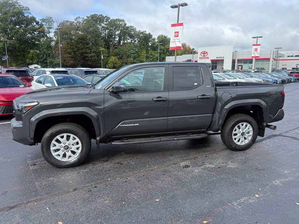 Certified 2026 Toyota Tacoma SR5 AWD/4WD image 3