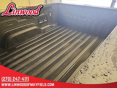 New 2025 GMC Sierra EV Denali image 13