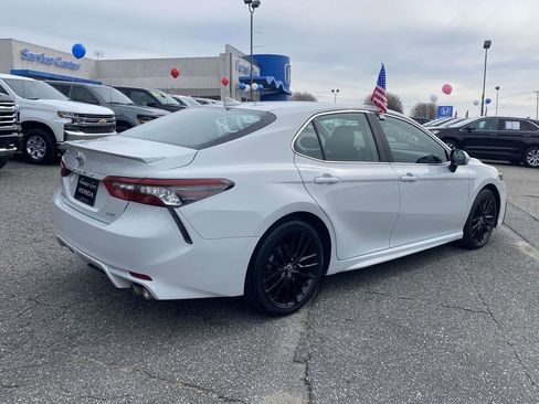 Used 2024 Toyota Camry XSE image 5