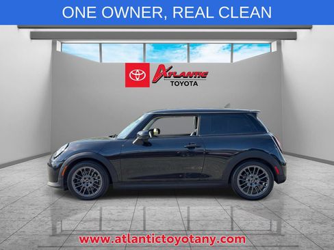 Used 2025 MINI Cooper S FWD image 5