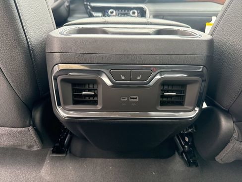 New 2026 GMC Sierra 2500 Denali w/ Denali Reserve Package AWD/4WD image 22