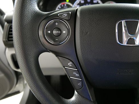 Used 2013 Honda Accord EX image 27