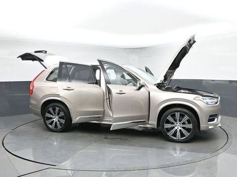 Used 2023 Volvo XC90 B6 Ultimate w/ Protection Package Premier AWD/4WD image 55