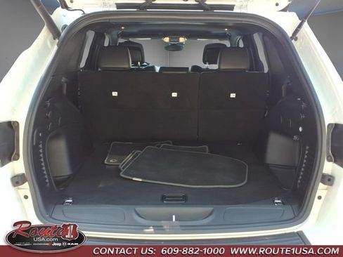 Used 2021 Jeep Grand Cherokee Limited w/ Quick Order Package 28K 80th AWD/4WD image 27