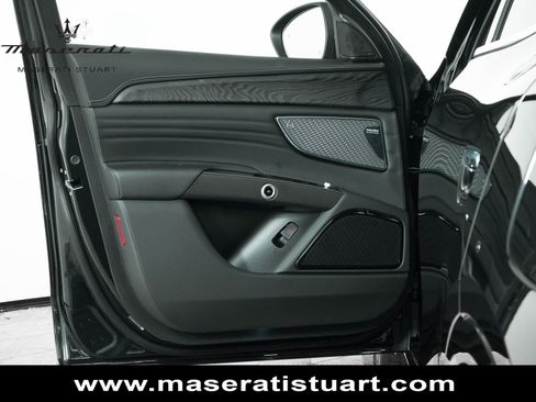 New 2025 Maserati Grecale Modena AWD/4WD image 16