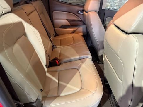 Used 2020 GMC Canyon SLT w/ Driver Alert Package AWD/4WD image 30