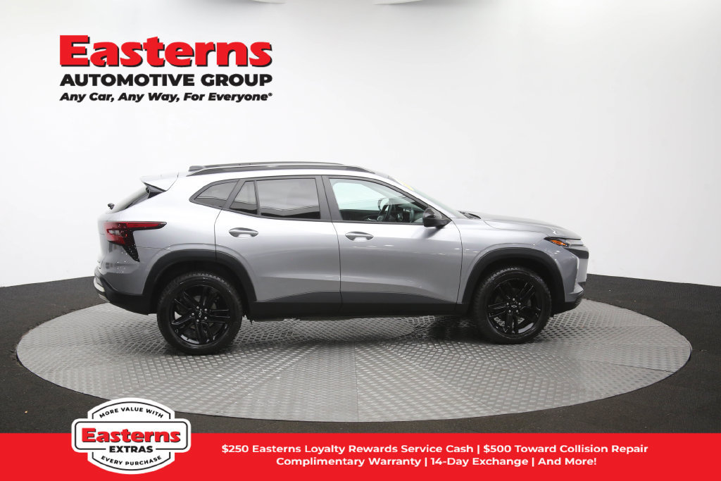 Used 2024 Chevrolet Trax ACTIV FWD image 44