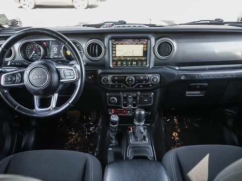 Used 2021 Jeep Wrangler Unlimited Rubicon 4xe image 11