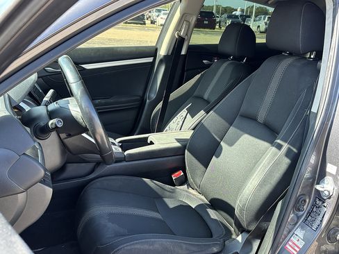 Used 2018 Honda Civic EX-T image 6