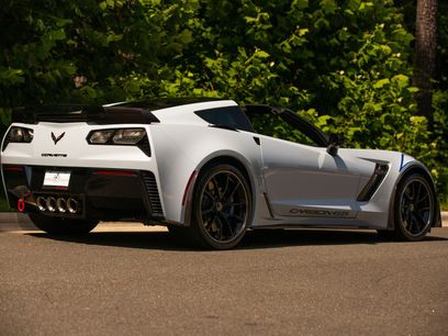 Used 2018 Chevrolet Corvette Z06 w/ Carbon 65 Edition