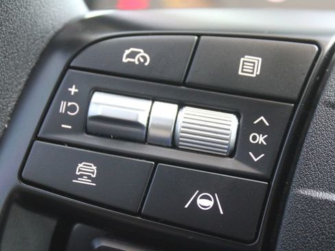 Used 2025 Kia K4 FWD image 25