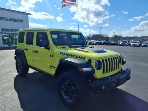 Used 2023 Jeep Wrangler Unlimited Rubicon 4xe w/ Steel Bumper Group AWD/4WD image 7