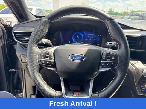 Used 2020 Ford Explorer ST w/ Premium Technology Package AWD/4WD image 5