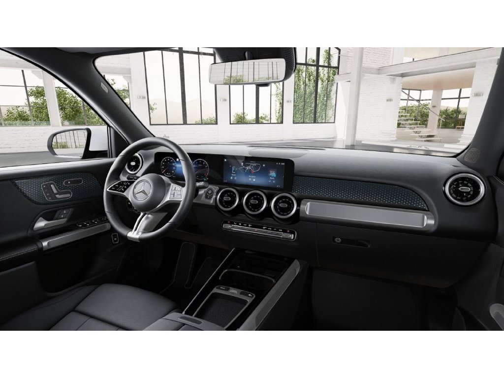 New 2026 Mercedes-Benz GLB 250 4MATIC image 6
