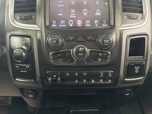 Used 2017 RAM 2500 Power Wagon w/ Leather & Luxury Group image 18