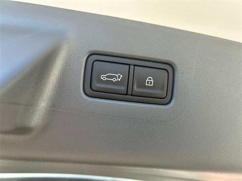 New 2026 Hyundai Santa Fe SE image 5