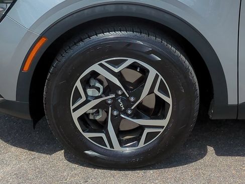 Certified 2023 Kia Sportage LX FWD image 11
